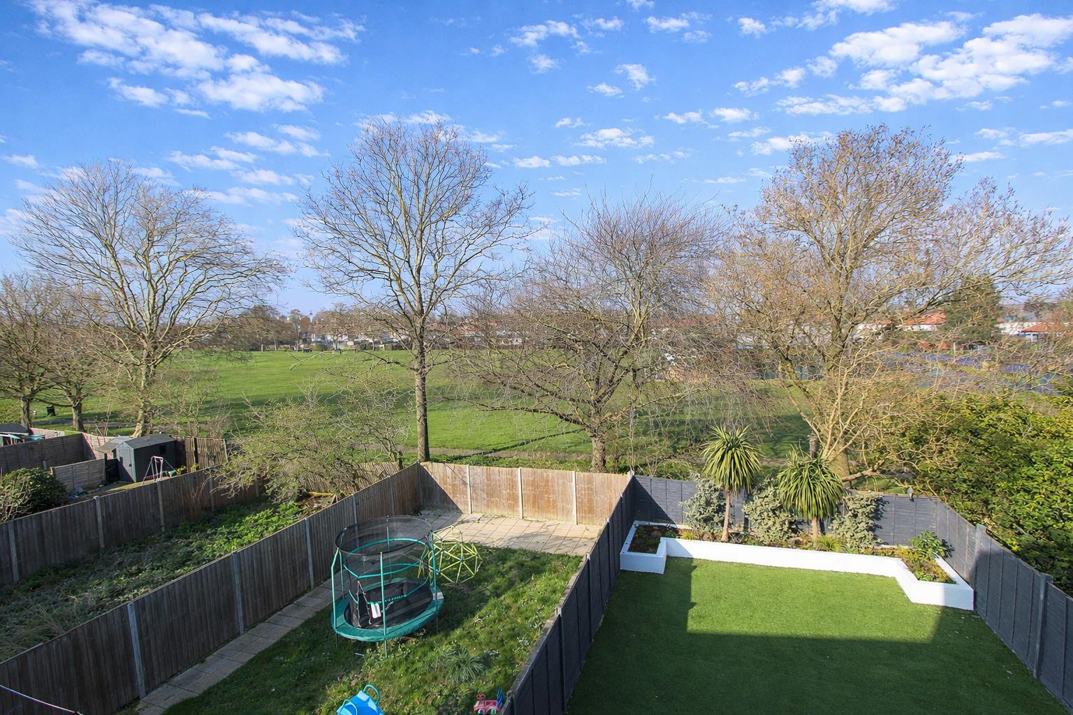 Gassiot Way, Sutton